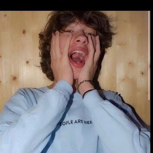 Meet your Posher, Amelia